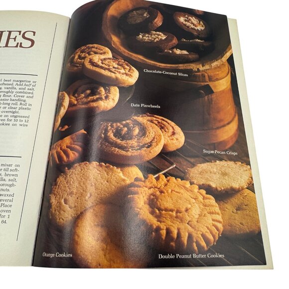 Better Homes And Gardens Country Baking Cookbook Meredith 1989 First Edition - Picture 6 of 6